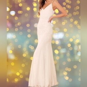 Lulu's WHITE Beaded Trumpet Hem Maxi Dress Size Large
